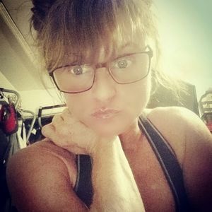 Meet your Posher, Hope